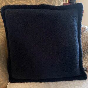 SIMONS Navy Sherpa High-Pile Fleece Cushion 18" x 18"